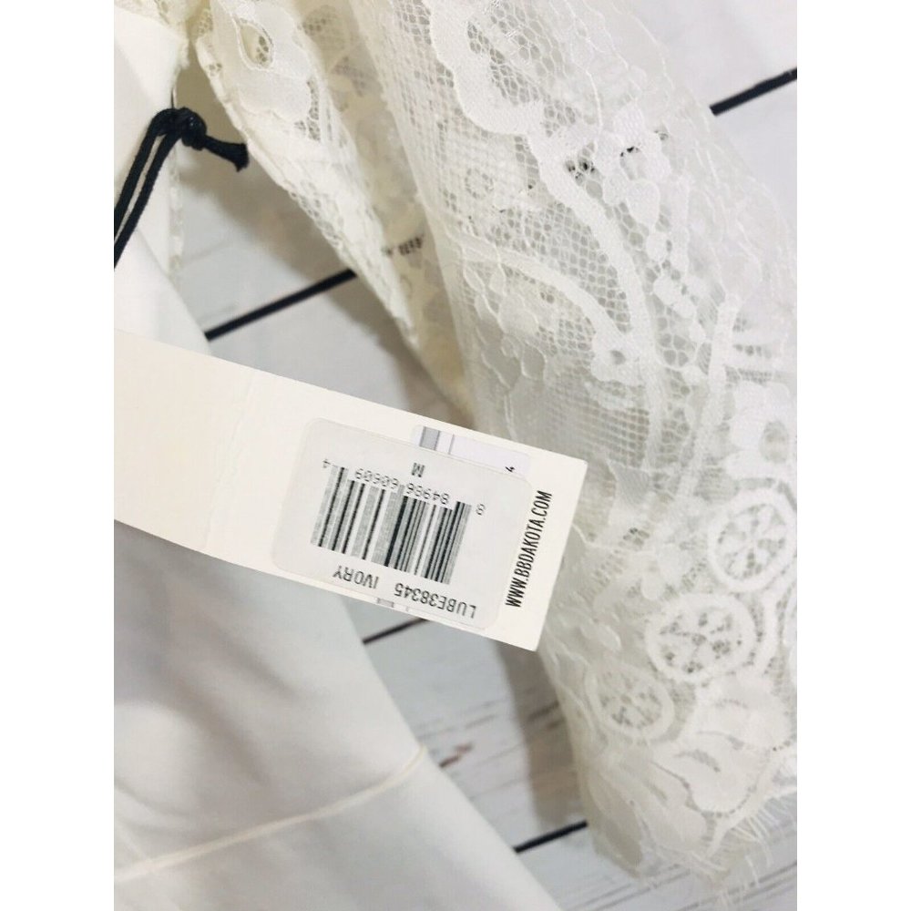 BB Dakota Dress Womens Sz Medium White Off-White Lace Wedding Short New NYE - Picture 8 of 11